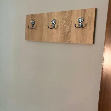 Pensión Ada *